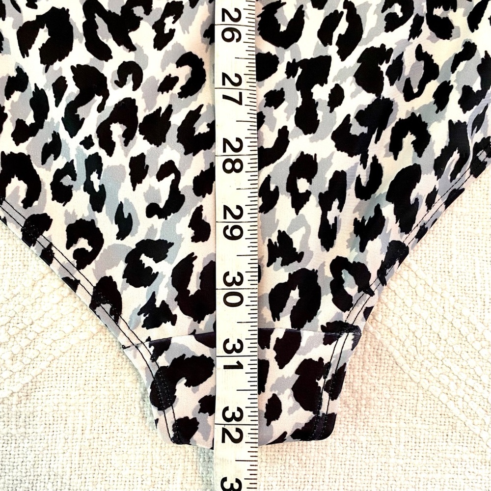 SNAG Tights Brand Swimsuit in Fortune & Glory Halter Animal Print Size F - 16/18 - Picture 8 of 15